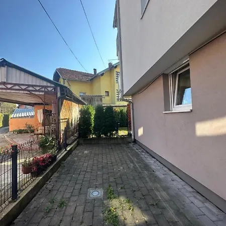 Apartman Din