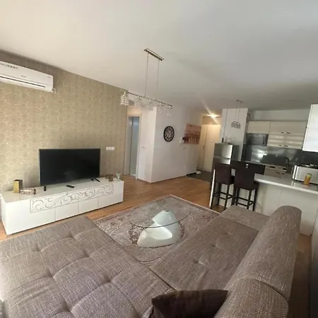 Apartman Din Apartment
