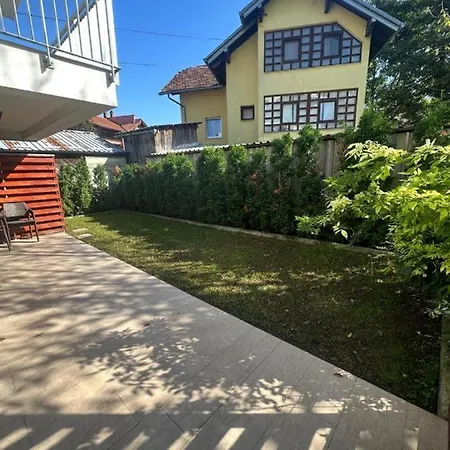 Apartman Din Apartment Bihac